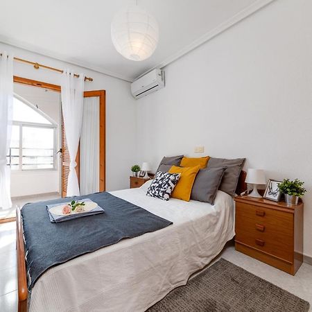 Cozy Apartment Near The Sea Torrevieja Luaran gambar