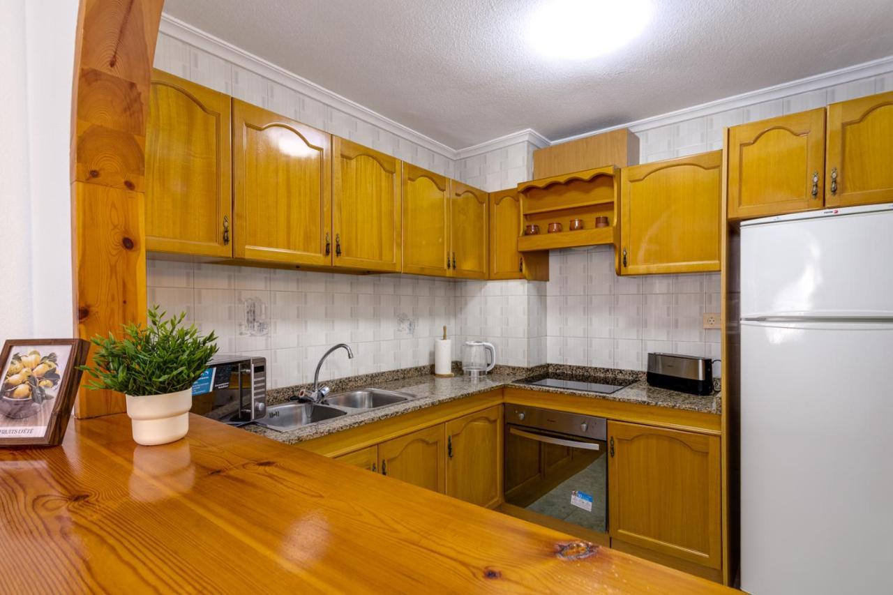 Cozy Apartment Near The Sea Torrevieja Luaran gambar