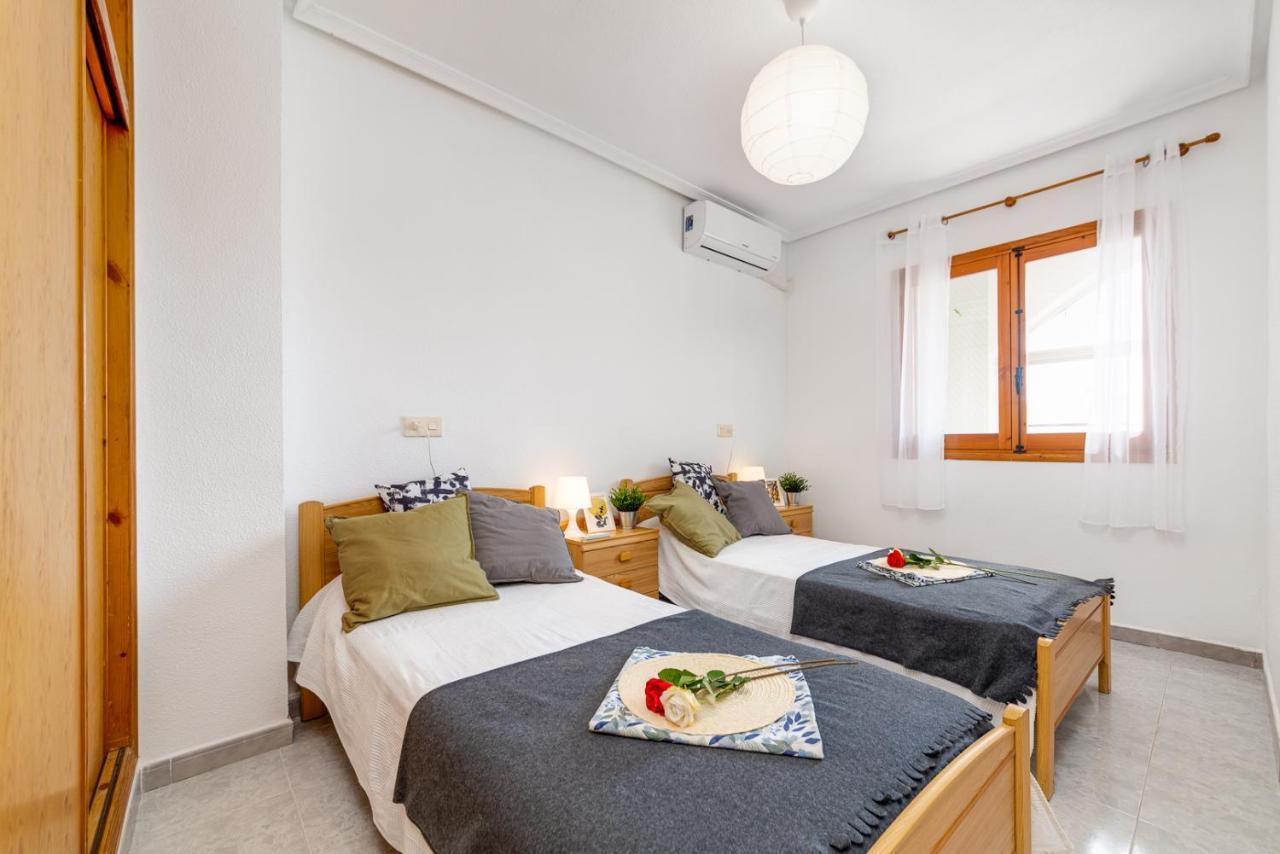 Cozy Apartment Near The Sea Torrevieja Luaran gambar